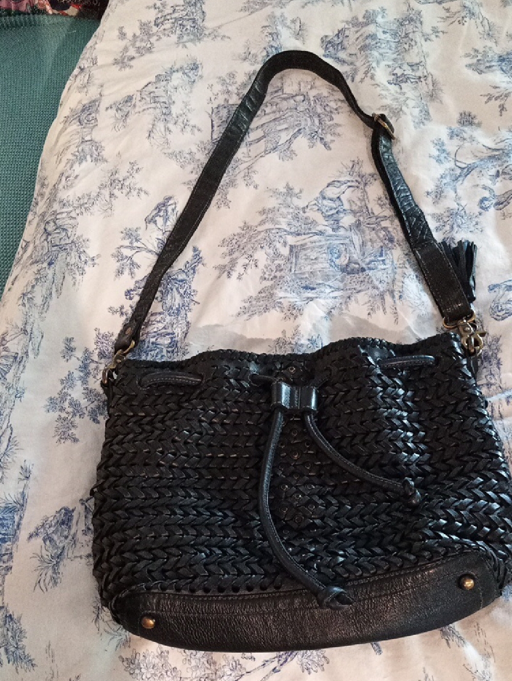 NIES Like New Navy Hand Woven Drawstring Shoulder Bag with Leather Trim